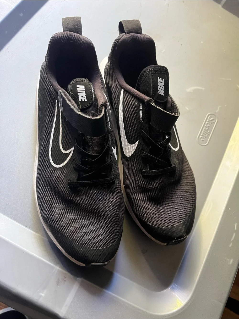 Nike Black Athletic Sneakers with White Swoosh